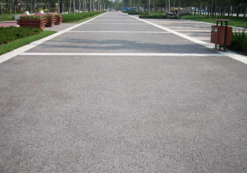 地坪涂料應(yīng)該怎么施工？地坪漆施工介紹！